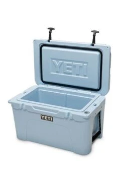 Yeti Tundra Cooler 45 26 Yeti Tundra Cooler 45 -Outdoor Sports Equipment YETYT45 20BLU 2 Large